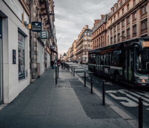 Estimation d’un bien immobilier mité : guide complet